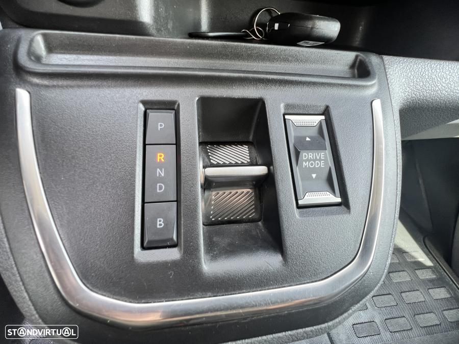 Opel Vivaro e CARGO M 75KWH - 47