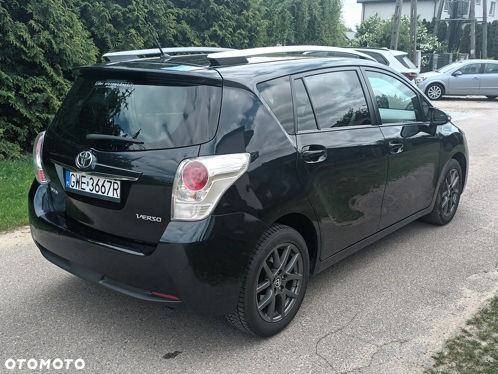 Toyota Verso 1.8 Prestige 7os EU6 - 9