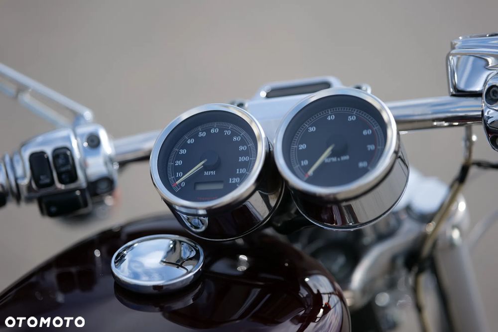 Harley-Davidson Sportster - 13