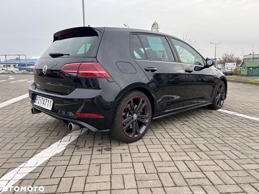 Volkswagen Golf GTI (BlueMotion Technology) DSG Performance - 5