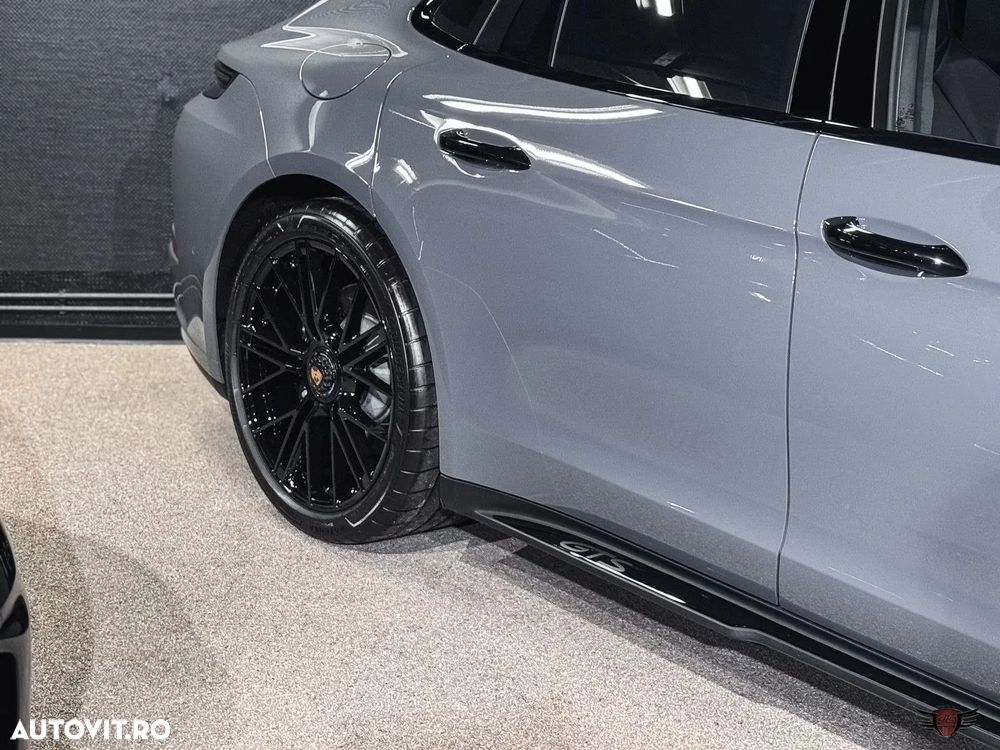 Porsche Panamera GTS - 19