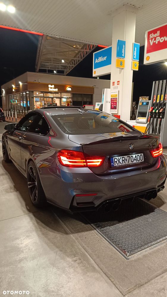 BMW M4 Coupe DKG - 2