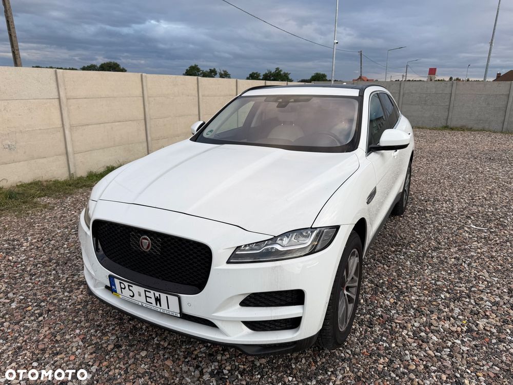 Jaguar F-Pace 25t AWD Prestige - 6