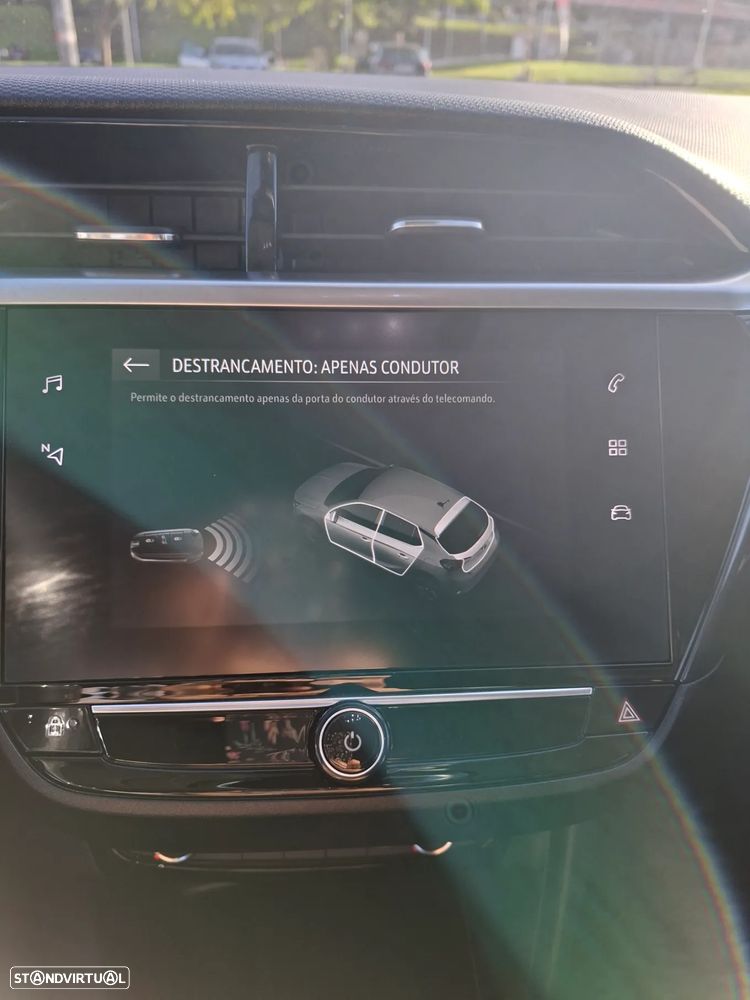 Opel Corsa 1.2 T Elegance - 22