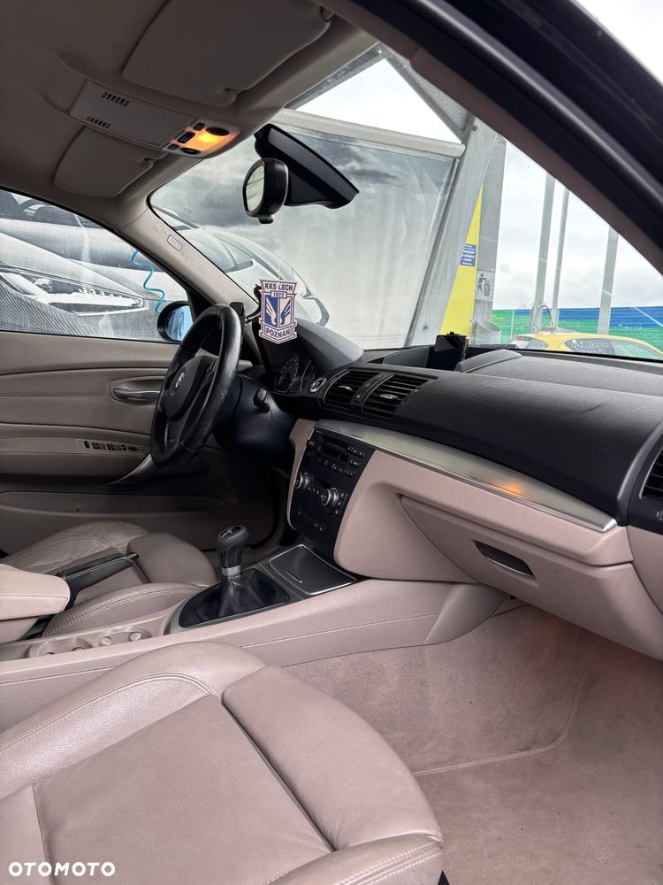 BMW Seria 1 118i - 16