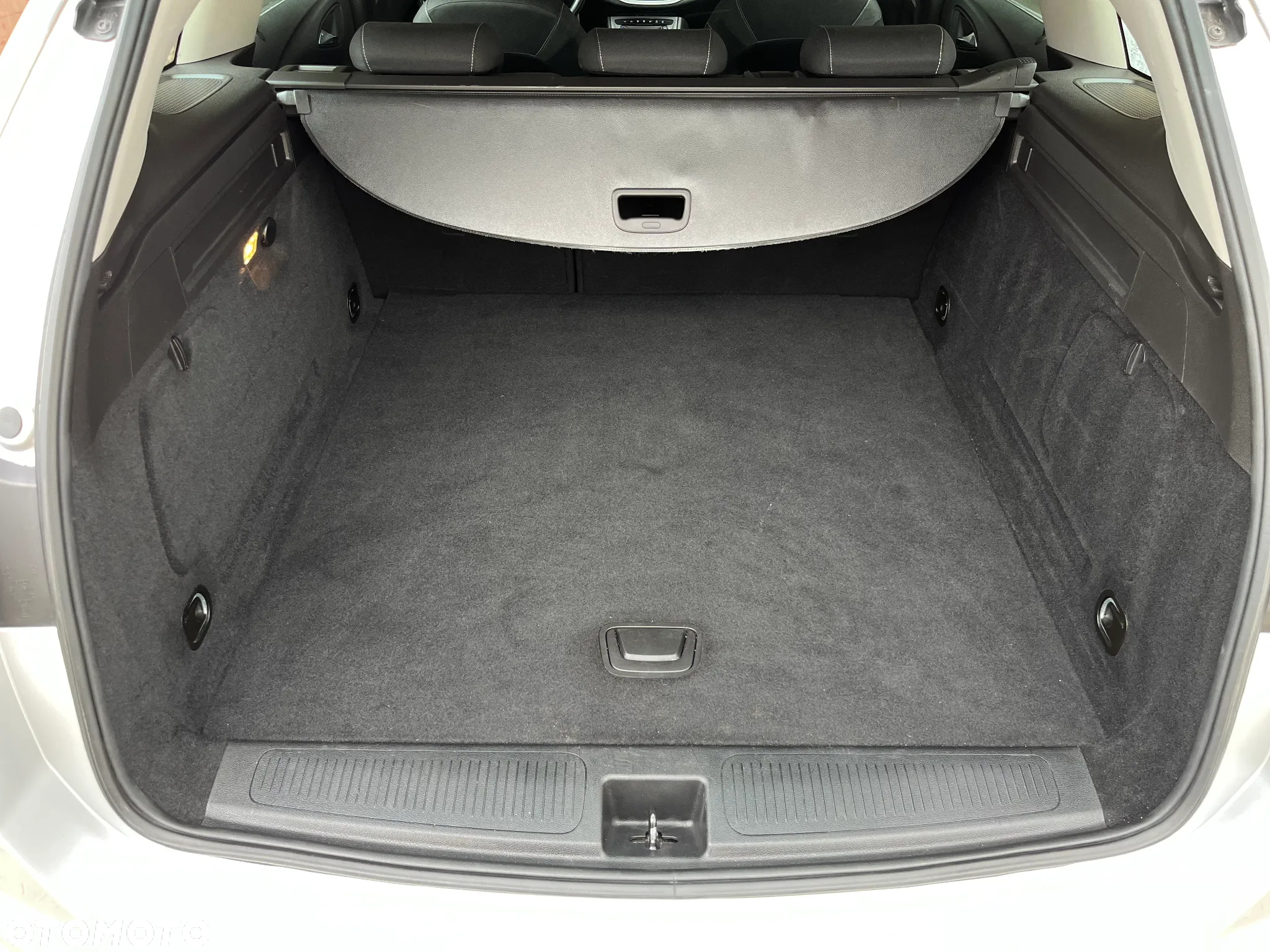 Opel Astra V 1.6 CDTI Enjoy - 34