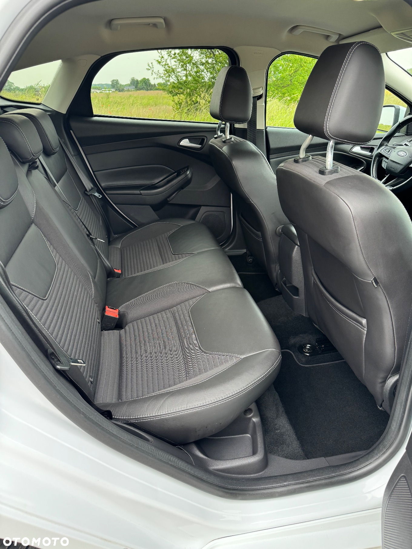 Ford Focus 1.5 EcoBoost Start-Stopp-System ST-LINE - 23