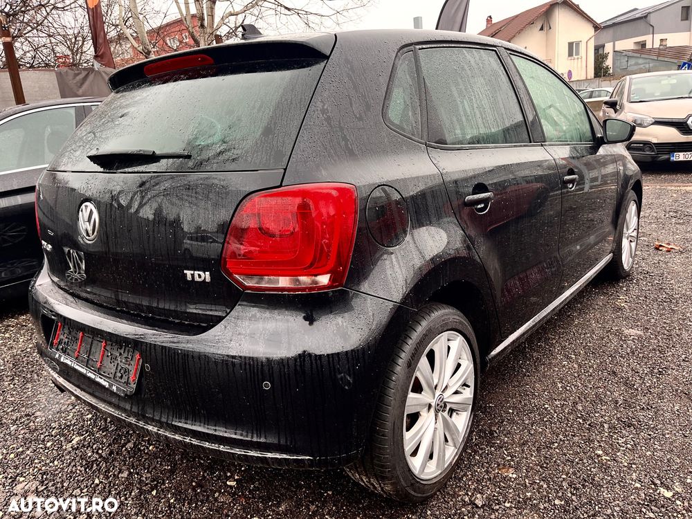 Volkswagen Polo 1.6 TDI DSG Life - 6
