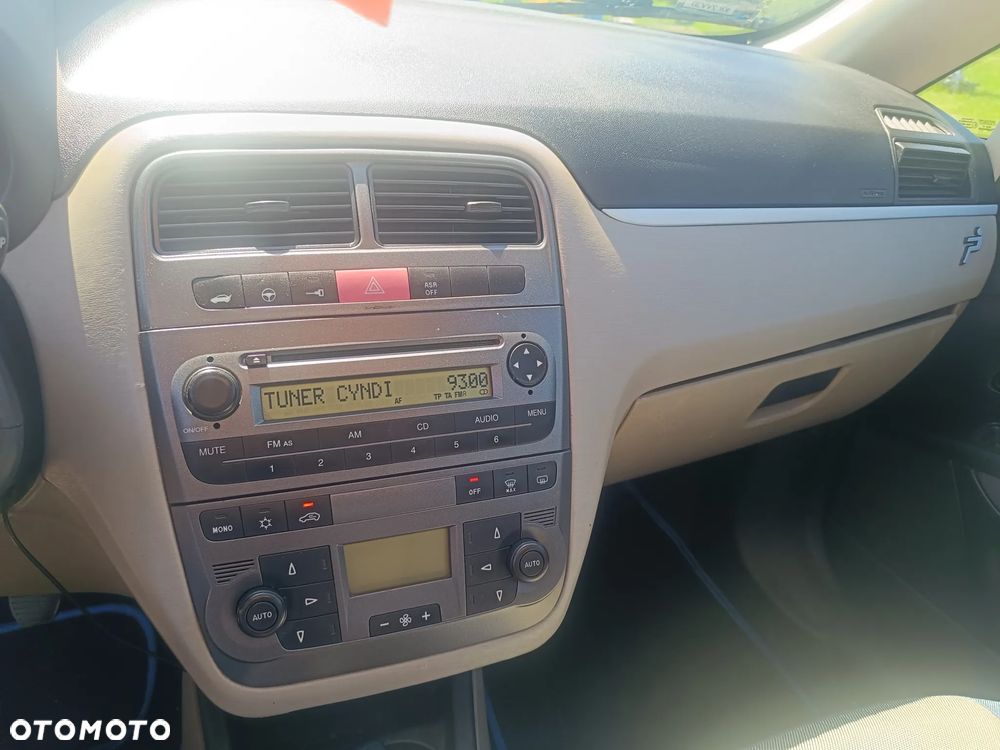 Fiat Grande Punto 1.3 Multijet 16V DPF Emotion - 6