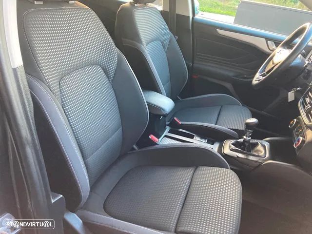 Ford Focus SW 1.5 EcoBlue S&S COOL&CONNECT - 25