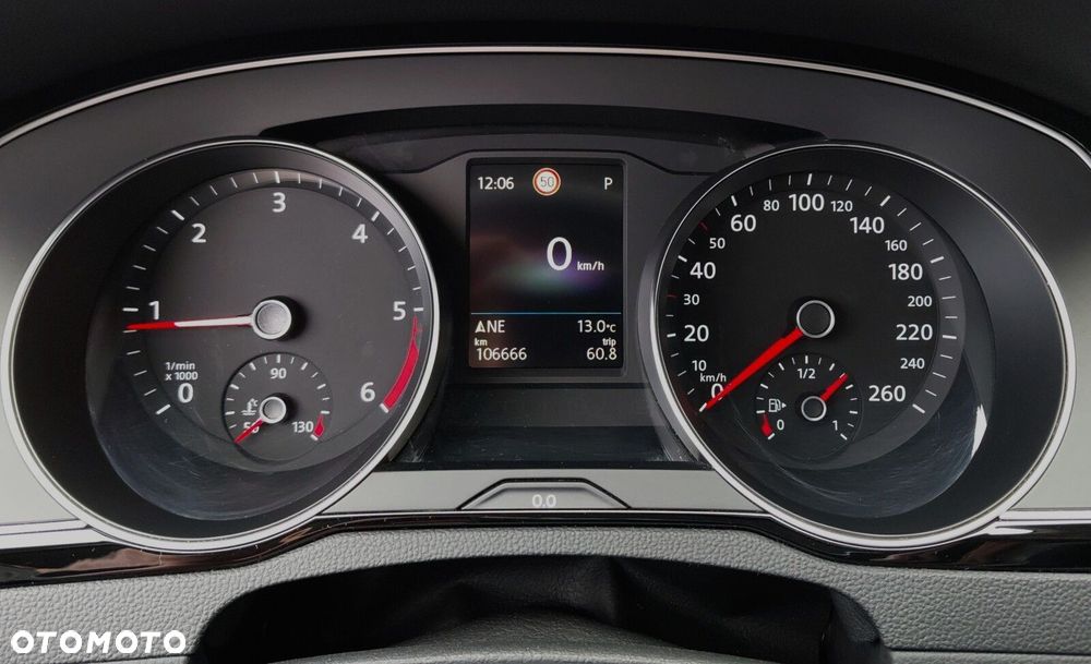 Volkswagen Passat Variant 2.0 TDI Business DSG - 22