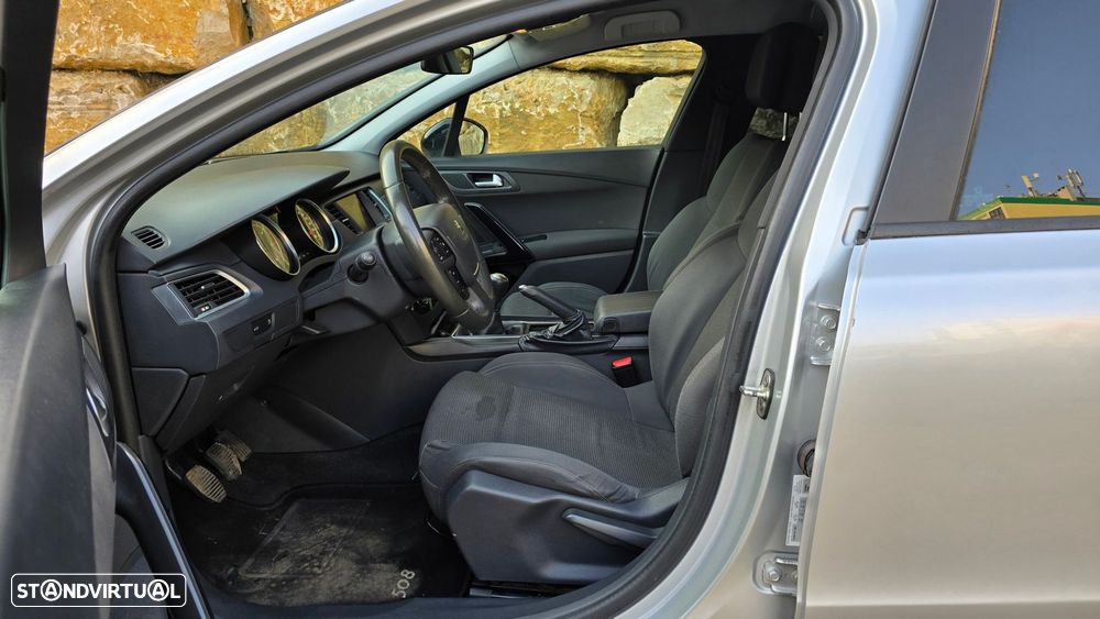 Peugeot 508 SW 1.6 BlueHDi Access P.Business — fotografia 31