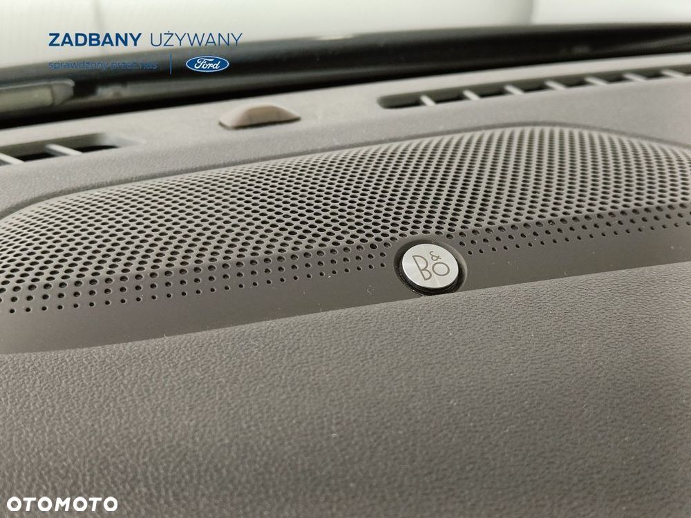 Ford Kuga 2.5 Duratec PHEV ST-LINE X - 36