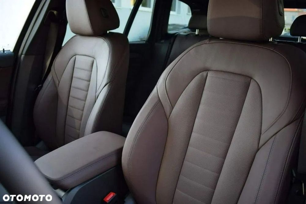 BMW X3 xDrive20d - 10
