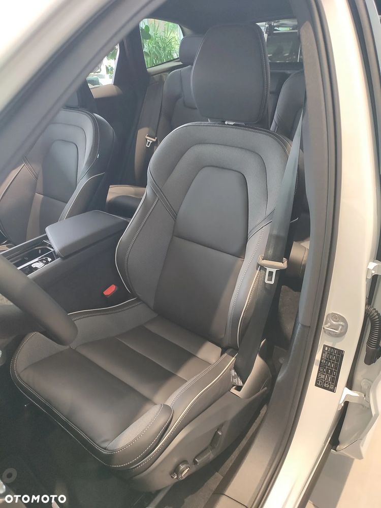 Volvo XC 60 - 7