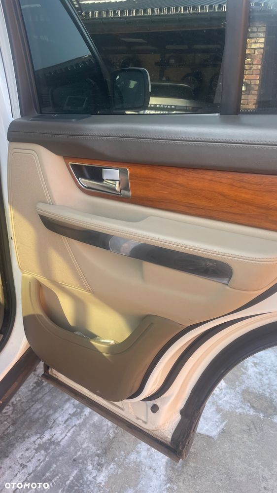 Land Rover Range Rover Sport - 8