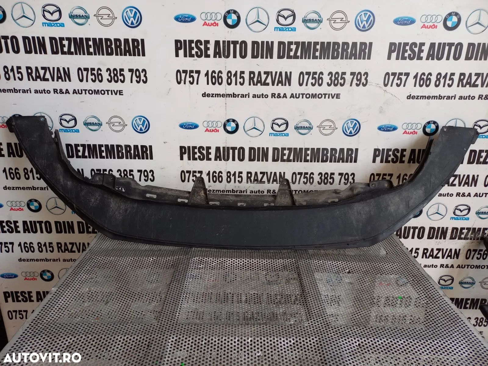 Spoiler Fusta Buza Bara Fata Vw Golf 6 VI Hatchback Cod 5KA - Dezmembrez Arad - 1