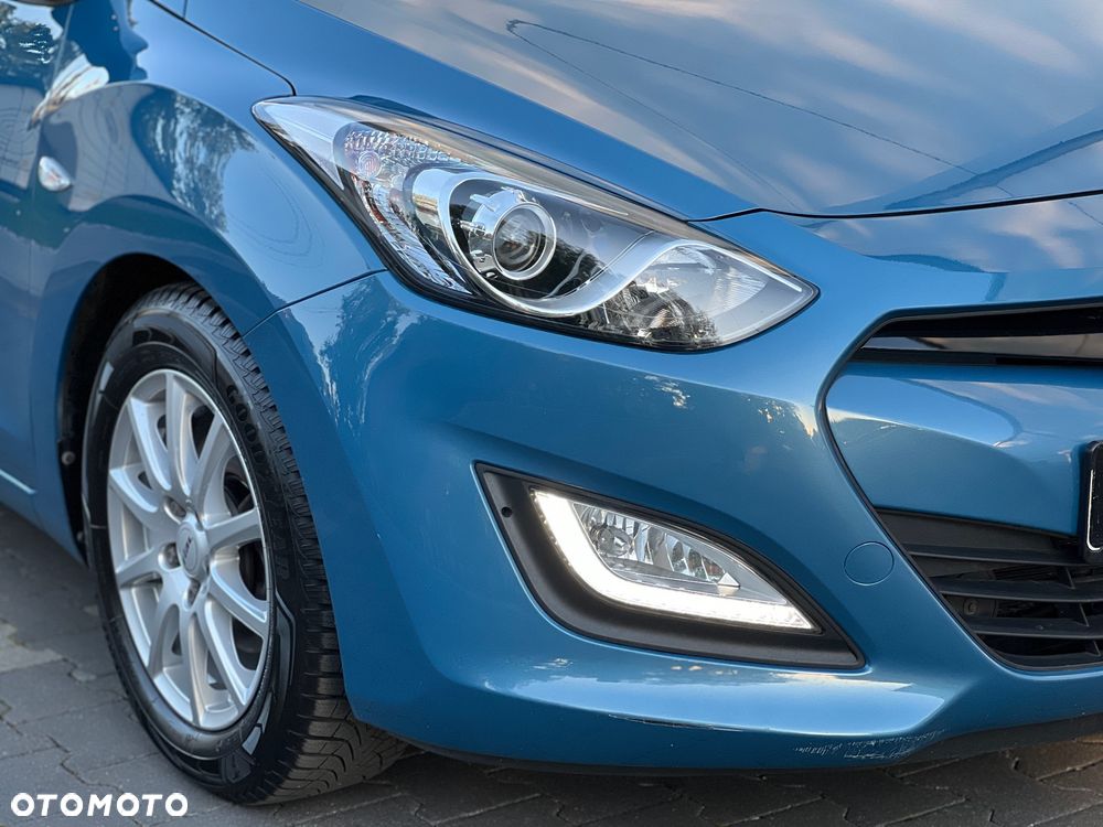 Hyundai i30 1.4 Fifa World Cup Edition - 15