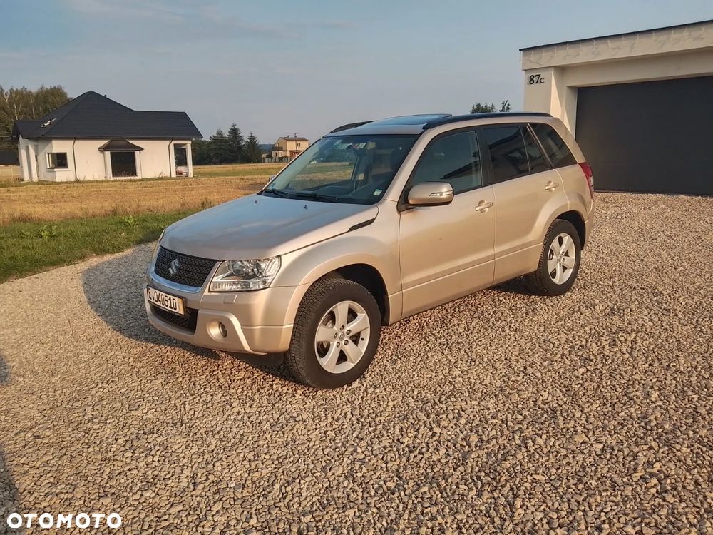 Suzuki Grand Vitara 2.4 Premium EU5 - 1