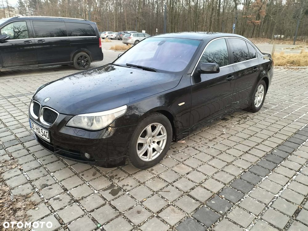 BMW Seria 5 525d - 9