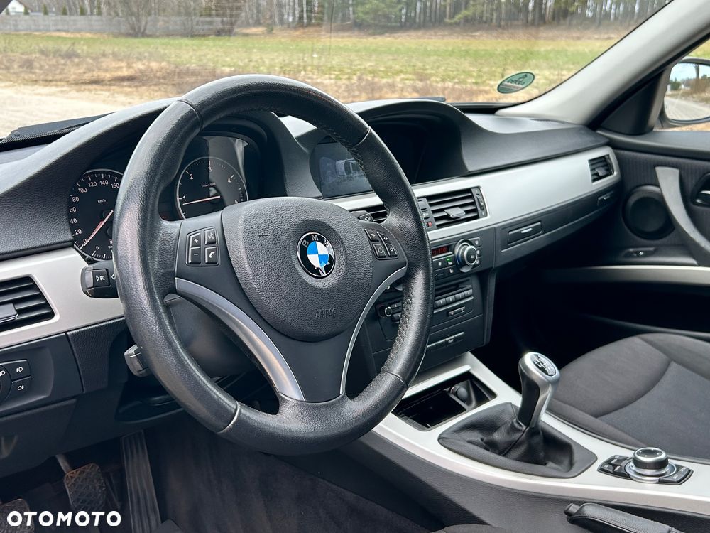BMW Seria 3 316d Advantage - 19