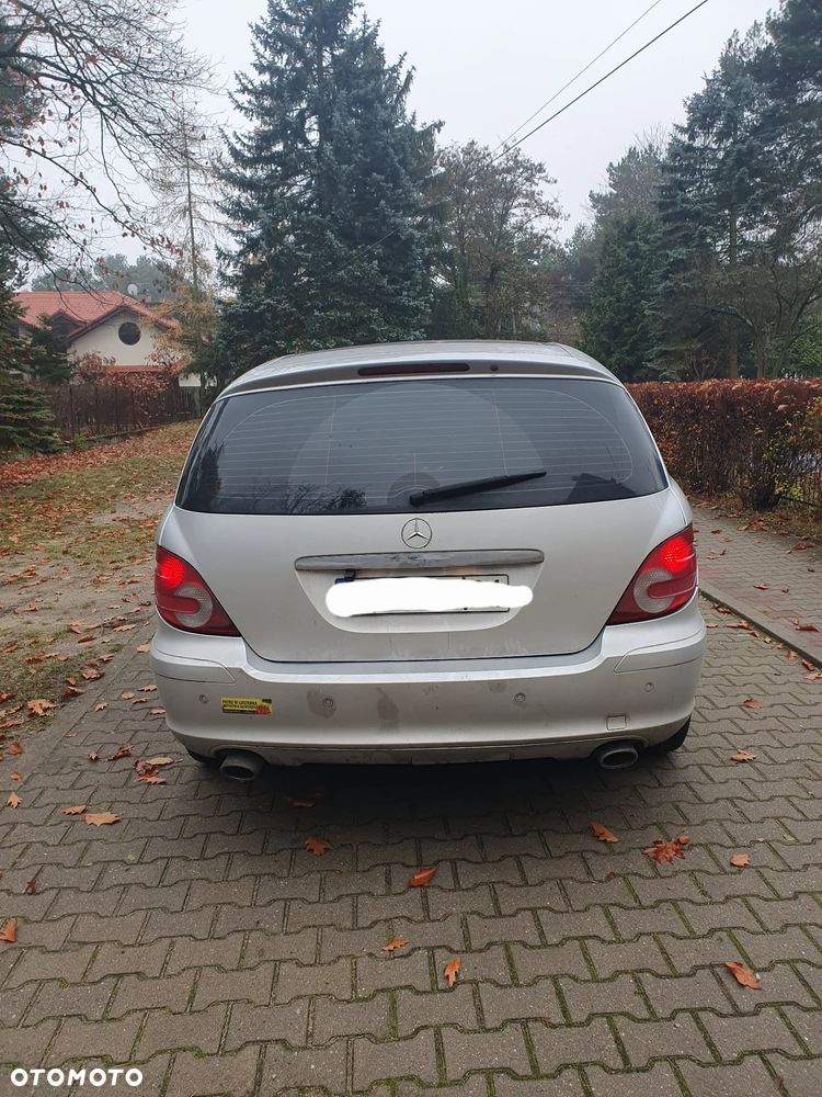 Mercedes-Benz GLB - 10