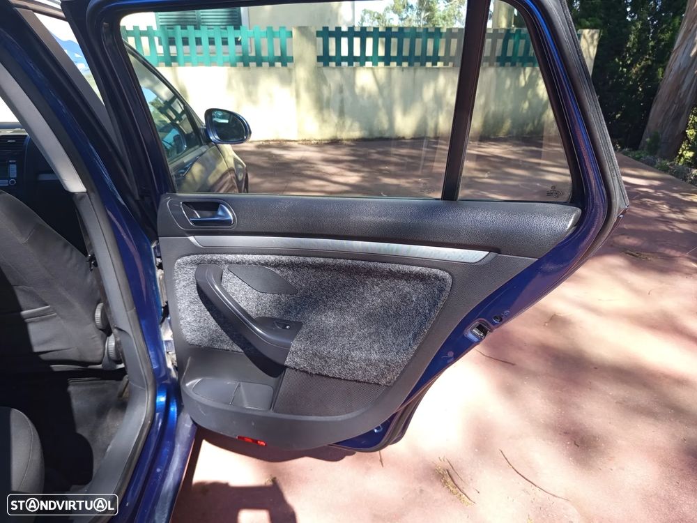 VW Golf Variant 1.4 TSi Confortline - 24