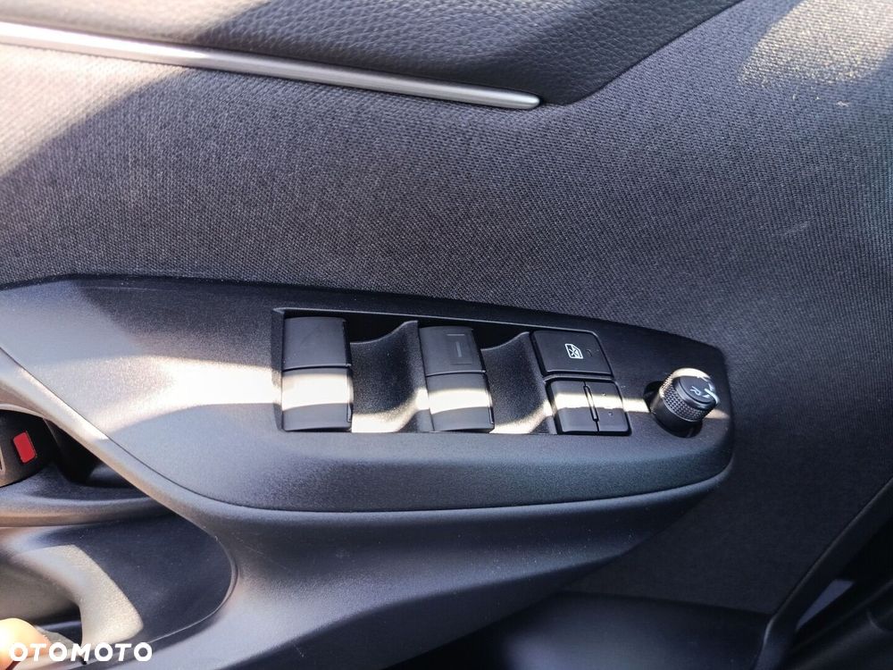 Toyota Yaris Hybrid 1.5 Style - 20