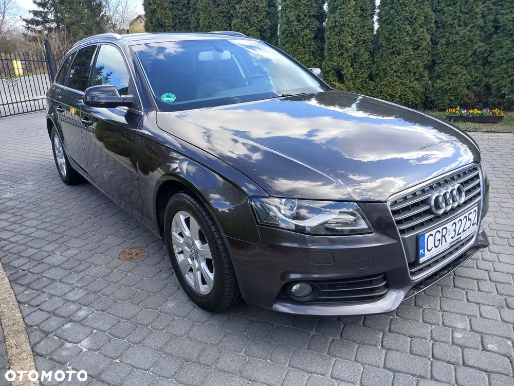 Audi A4 Avant - 6