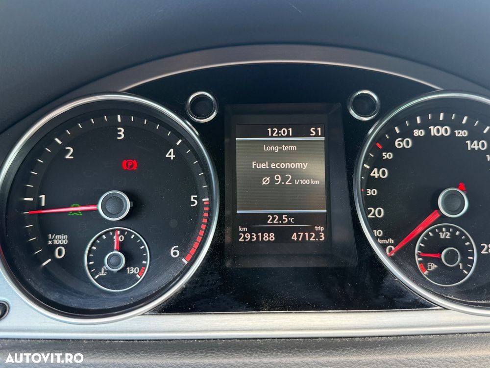 Volkswagen Passat CC 2.0 TDI BlueMotion Technology DSG - 18