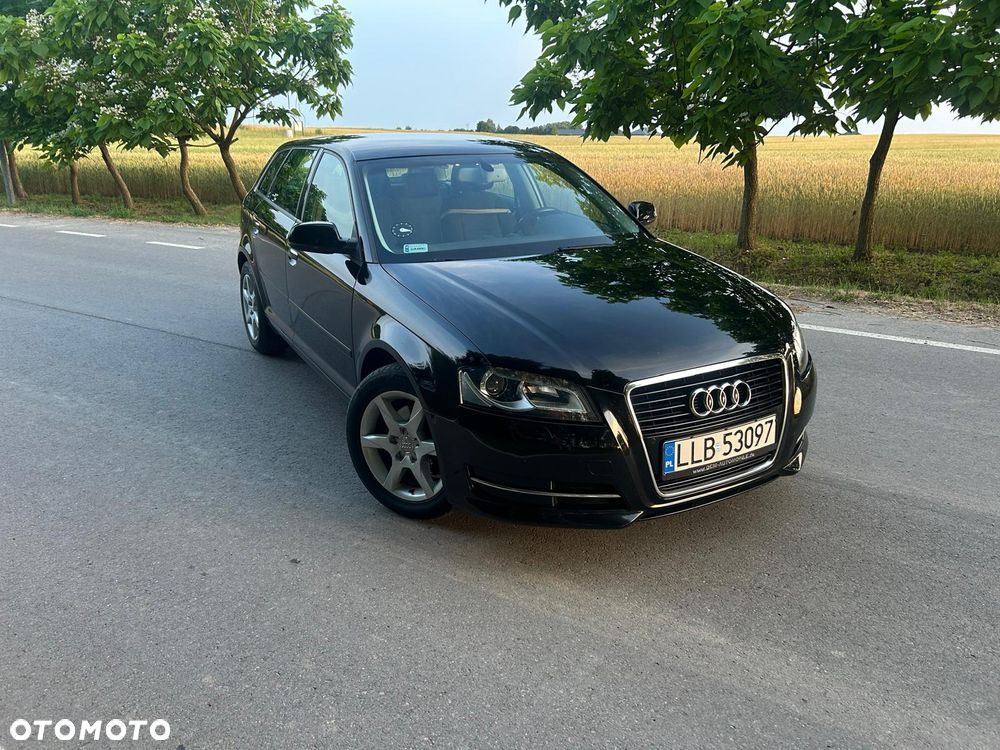 Audi A3 Sportback 2.0 TDI DPF Ambition - 1