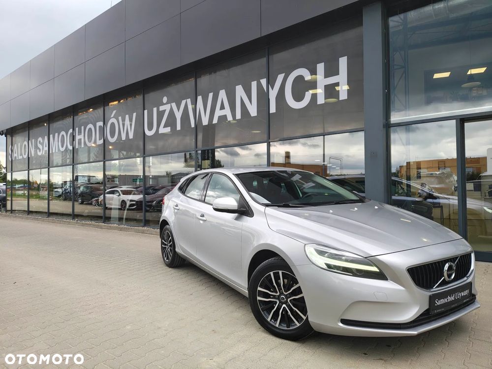 Volvo V40 D2 Drive-E Momentum - 20