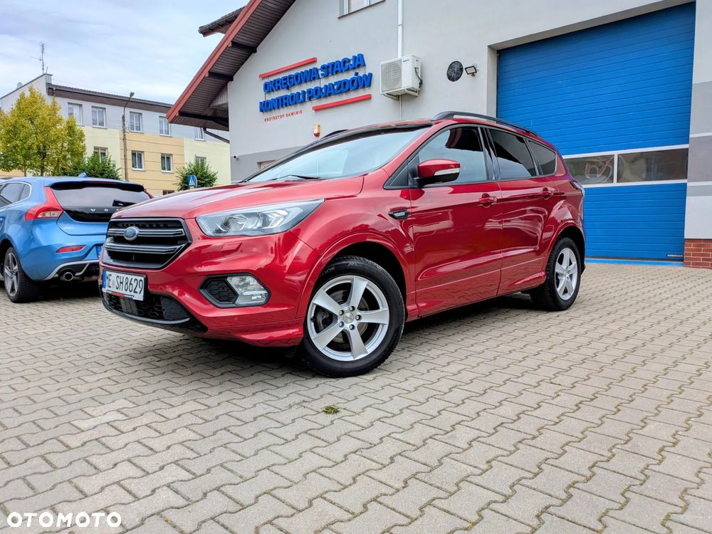 Ford Kuga 1.5 EcoBoost 2x4 ST-Line