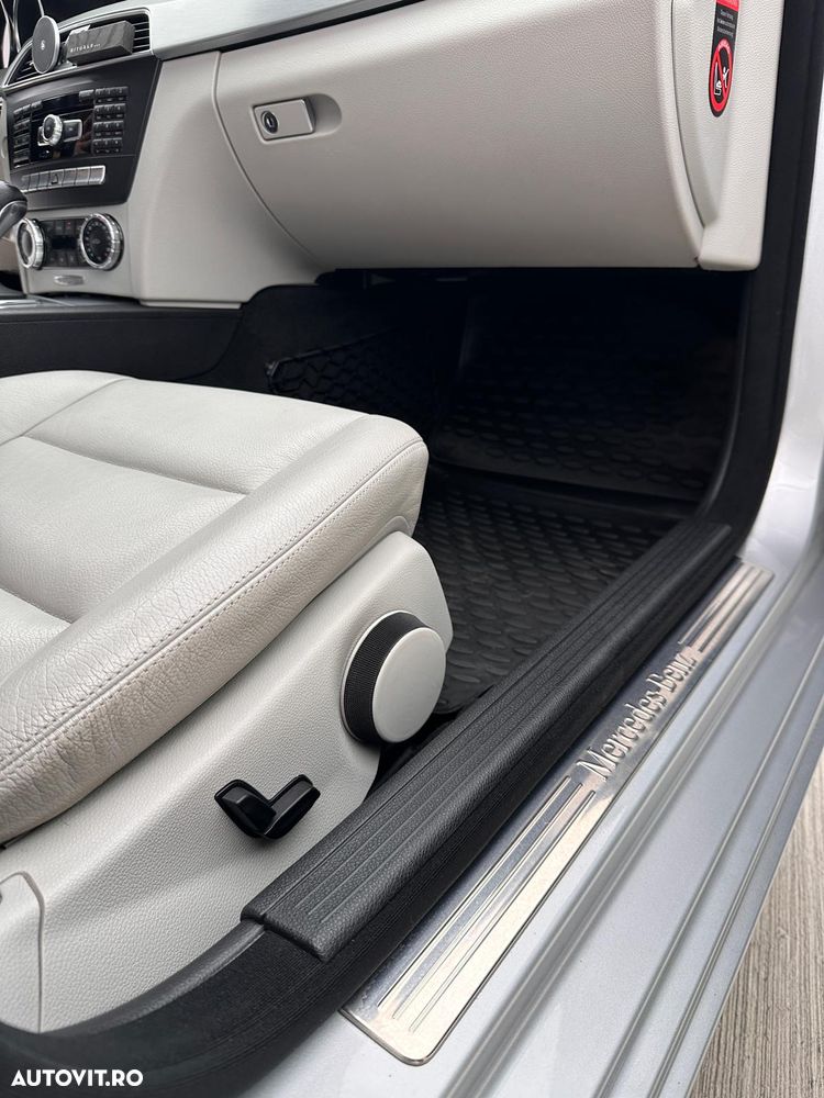 Mercedes-Benz C 200 (BlueEFFICIENCY) 7G-TRONIC Avantgarde - 16