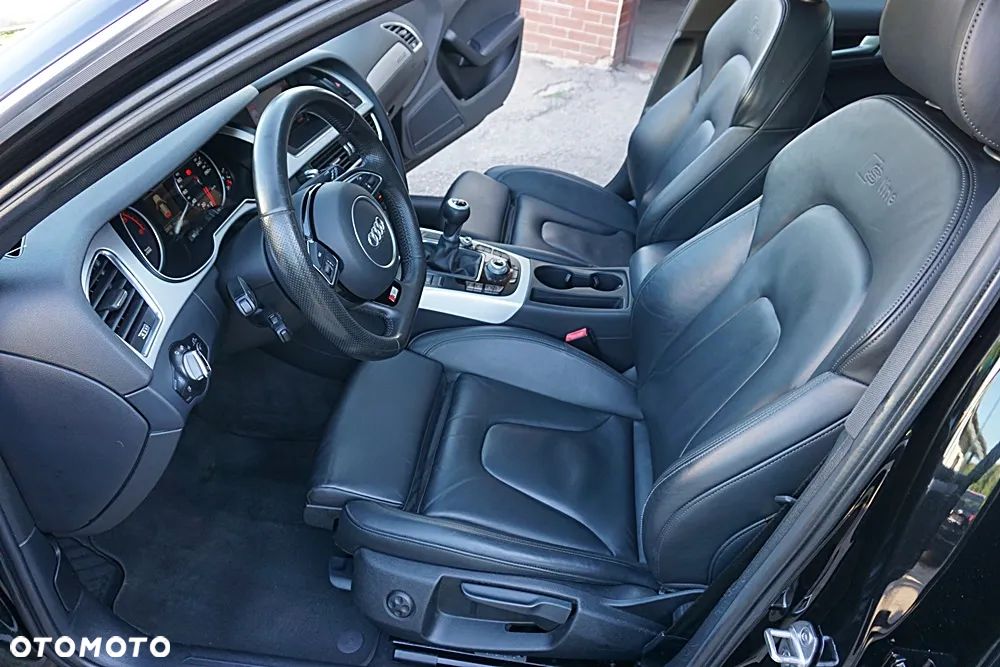 Audi A4 Avant 2.0 TDI DPF clean diesel S line Sportpaket - 19