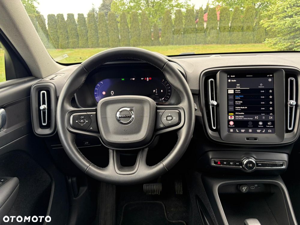 Volvo XC 40 B3 Ultra Dark - 16