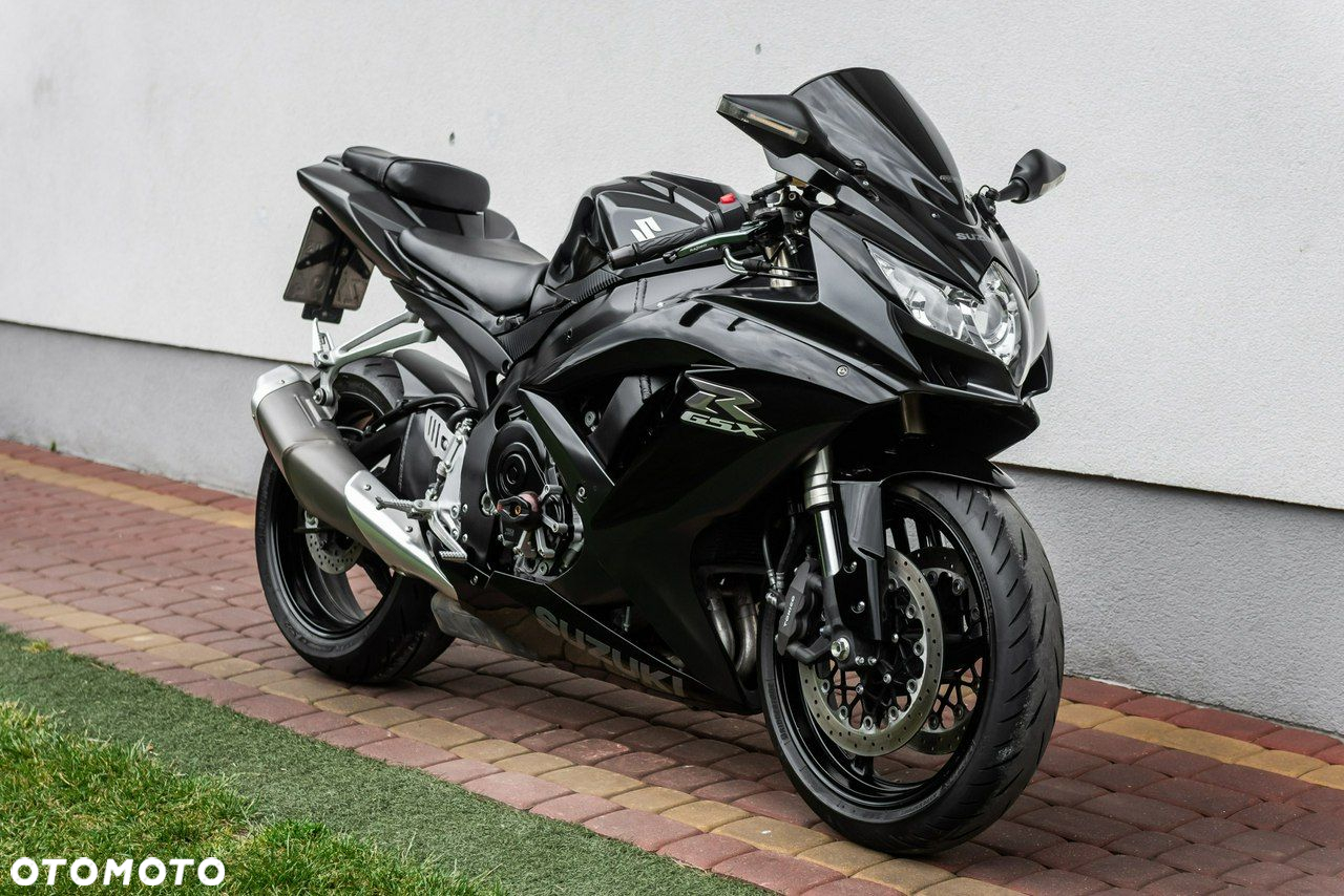 Suzuki GSX-R - 2