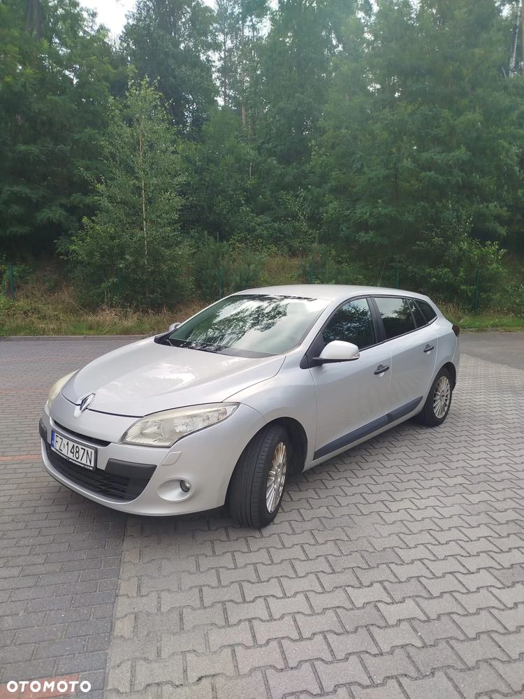 Renault Megane - 2