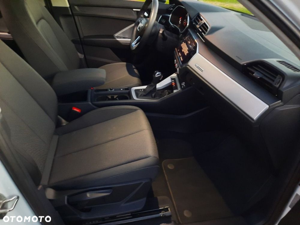 Audi Q3 35 TDI S tronic - 24