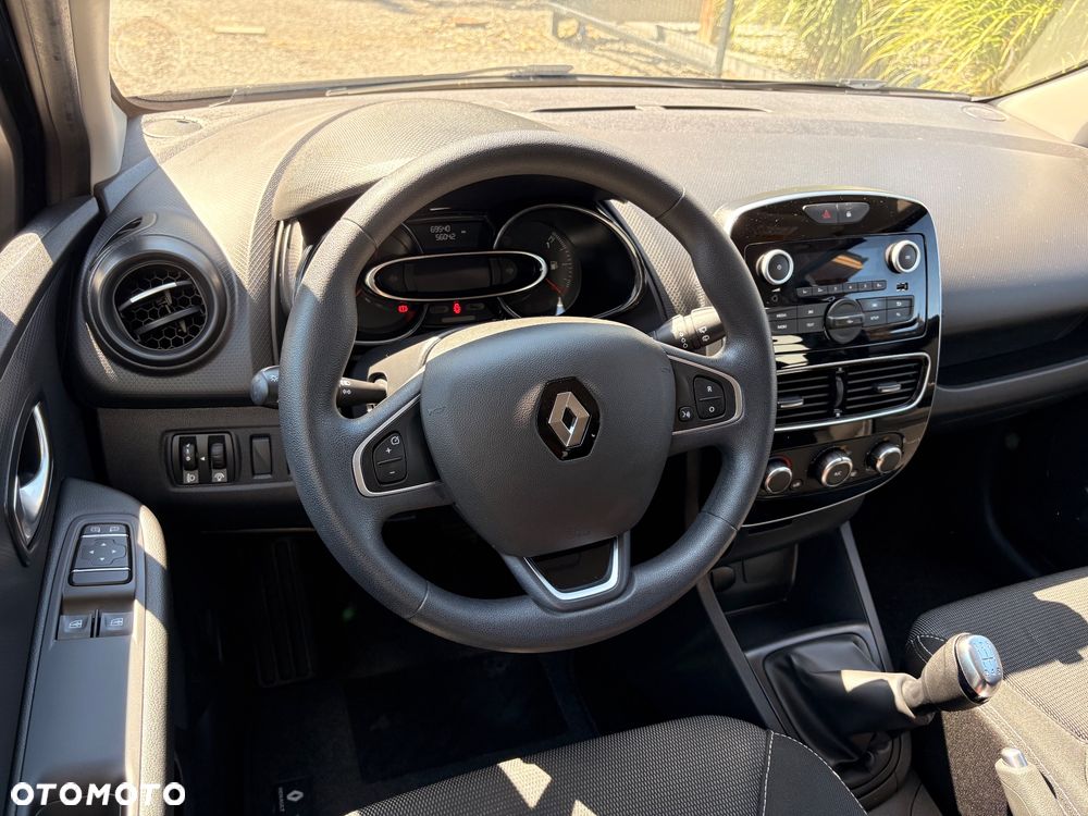 Renault Clio 1.2 16V Limited - 27