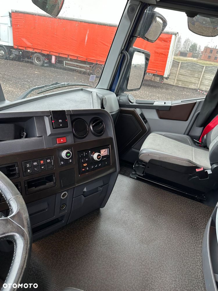 Renault GAMAT T460 - 10