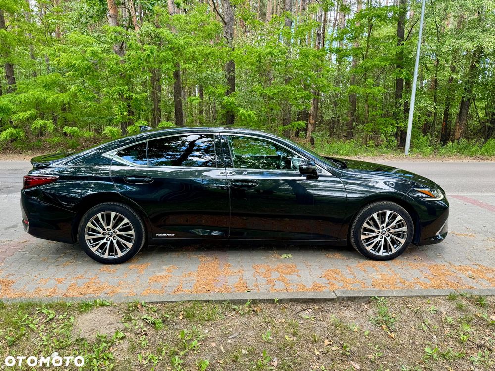 Lexus ES 300h Luxury Line - 8