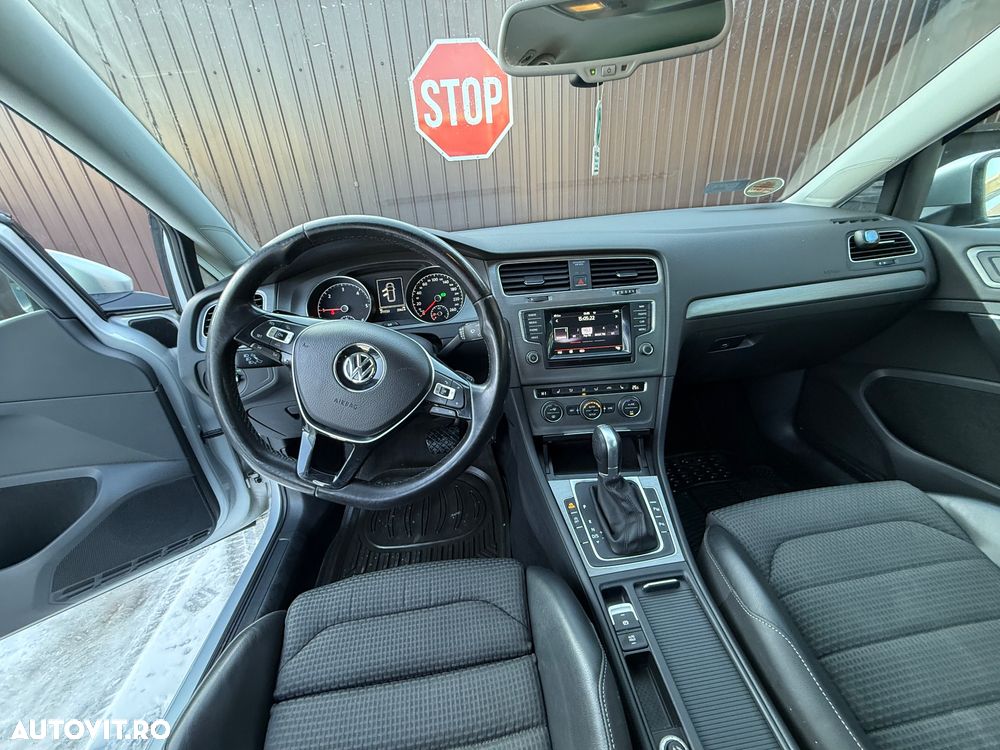 Volkswagen Golf Variant 1.6 TDI BlueMotion Technology DSG Lounge - 13