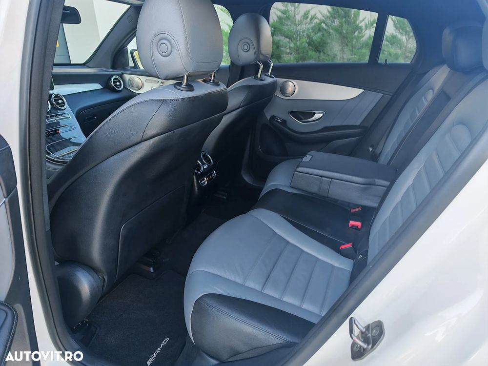 Mercedes-Benz GLC Coupe 220 d 4Matic 9G-TRONIC AMG Line - 12