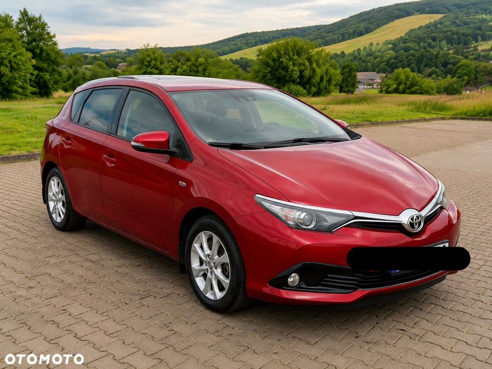 Toyota Auris 1.2 T Prestige - 1