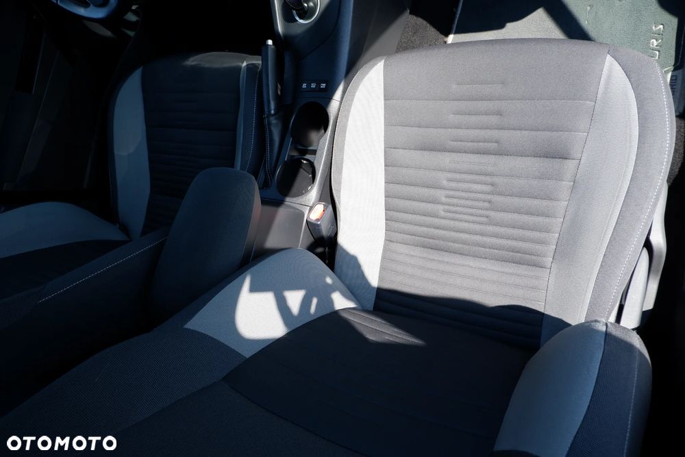 Toyota Auris 1.8 HSD Luna - 8
