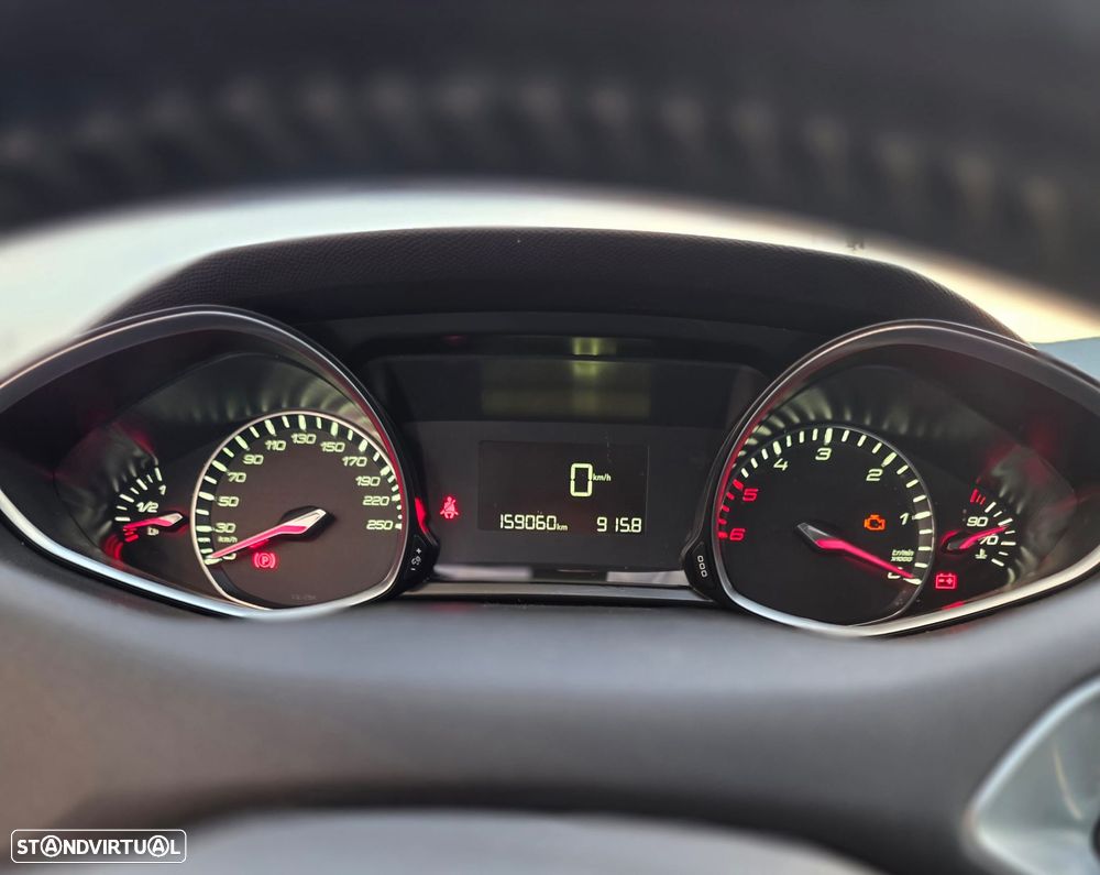 Peugeot 308 SW e-HDi 115 Stop & Start Allure - 16