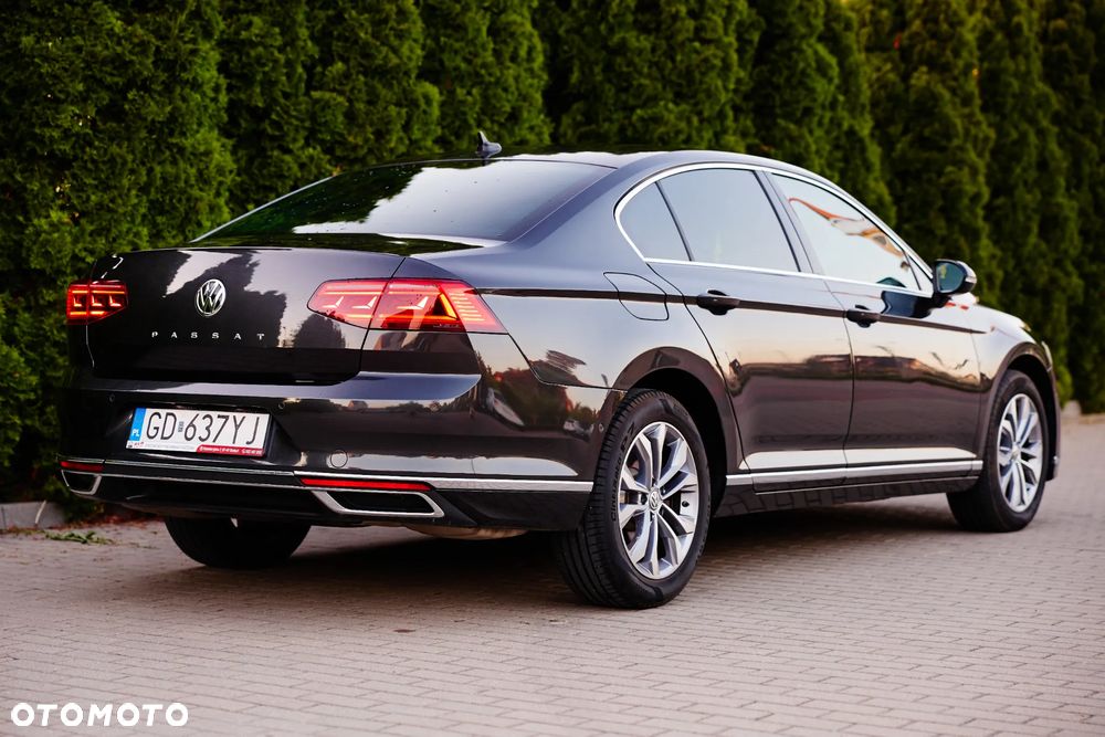 Volkswagen Passat 2.0 TSI Business DSG - 7
