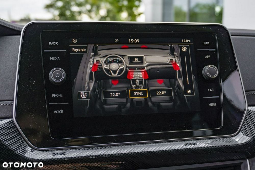 Volkswagen T-Cross - 25