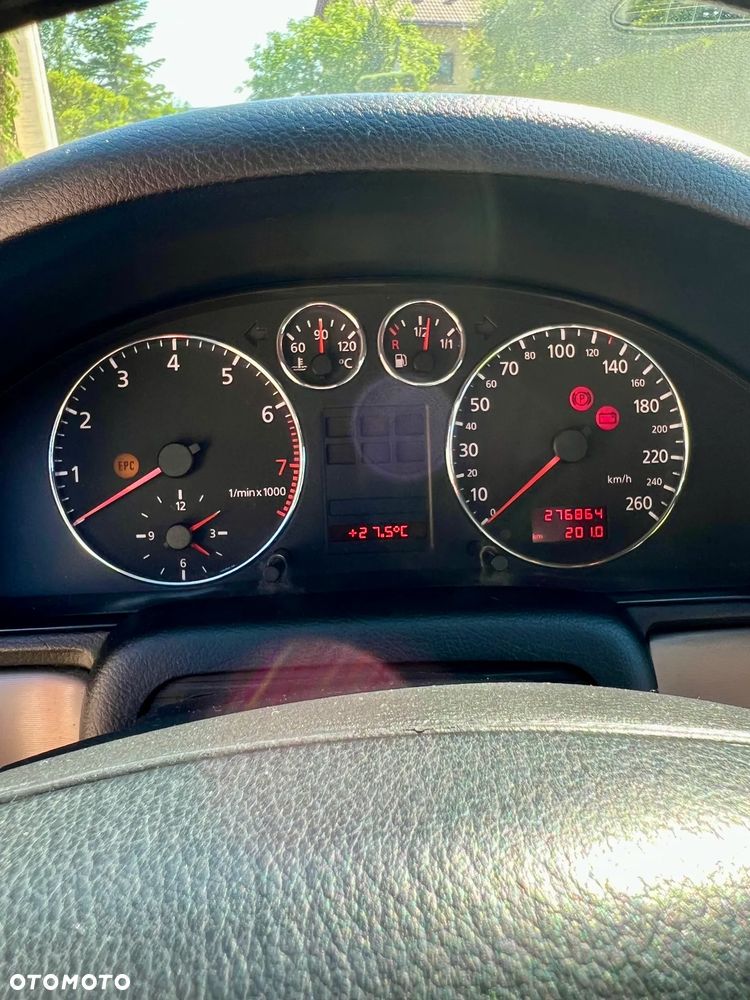 Audi A4 Limousine 1.8 - 23